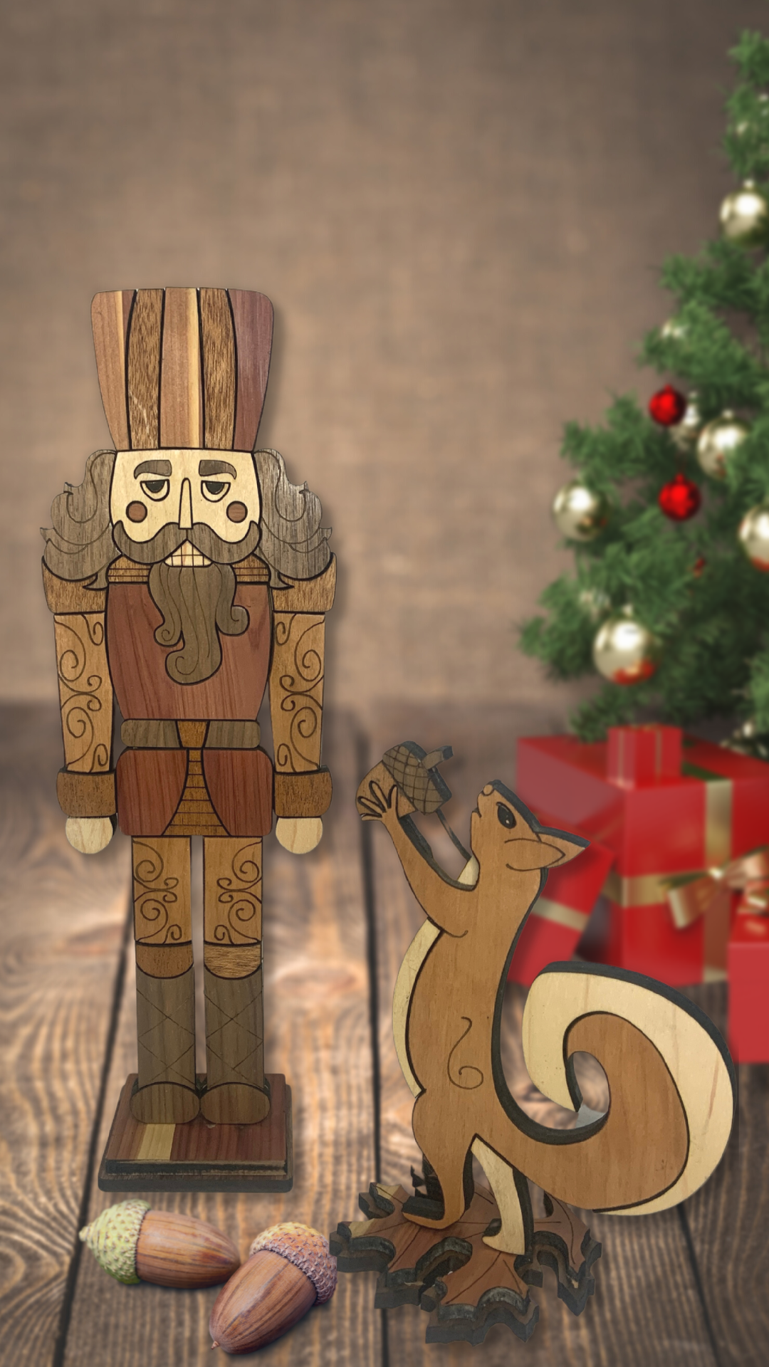 Wooden Nutcracker and Squirrel With Acorn Holiday Décor